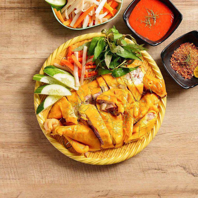 Gà ủ muối nữa con